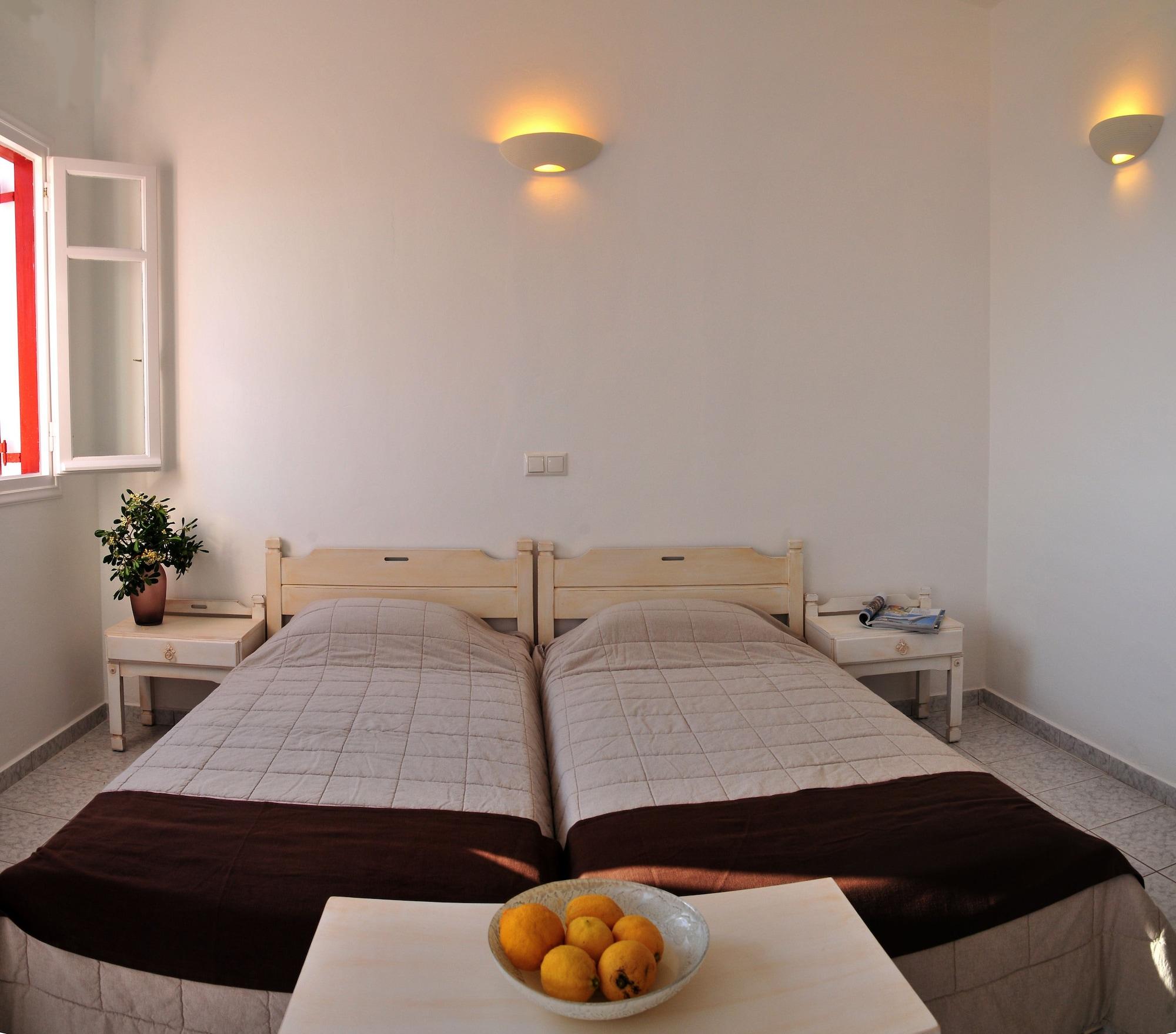 Loukas Pension Mykonos Town Exterior photo